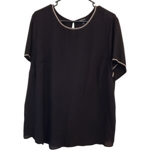 Torrid sheer short sleeve top